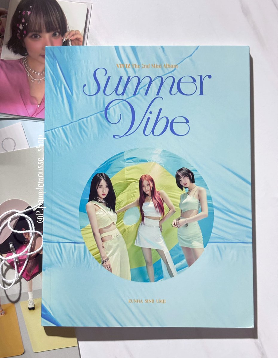 P_pamplemousse_'s tweet photo. ✨อัลบั้มVIVIZ ❗️ได้ของครบ❗️220฿ รวมส่งems #ตลาดนัดGfriend #ตลาดนัดบัดดี้ #ตลาดนัดVIVIZ https://t.co/8Pp0Z8FCe8