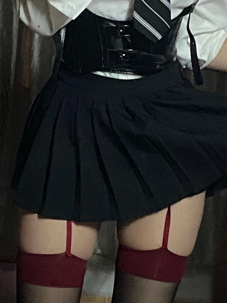 开心粉末 tweet media