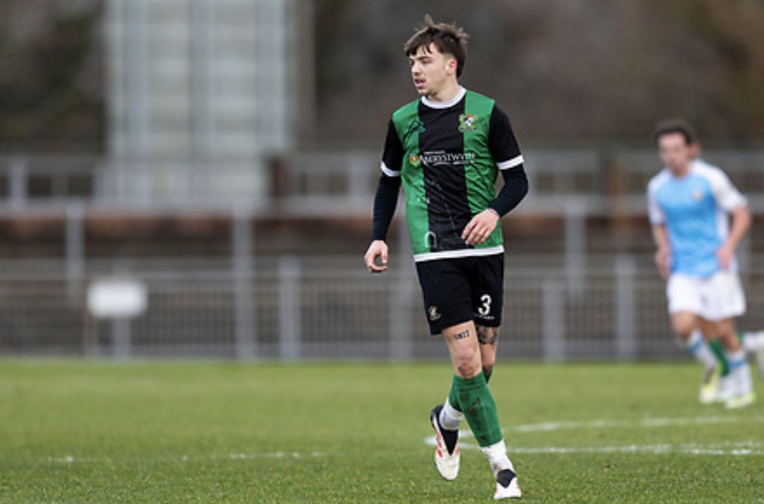 SamPaddock17's tweet photo. 25/26 season done and dusted✅               Players player and Managers player🙏      A much needed rest now, then back at it in the summer!                                                 @AberystwythTown https://t.co/mvMN65KuHf