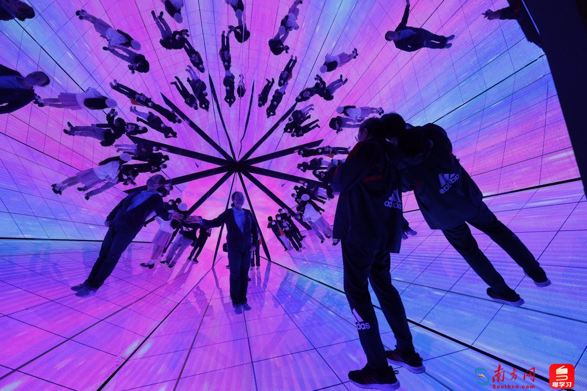 regnier_sandra's tweet image. Tonight’s show was chef’s kiss!  The cast nailed every note, lights danced like magic—my heart’s still buzzing. Who else caught this masterpiece #LiveTheaterMagic #UnforgettableNight