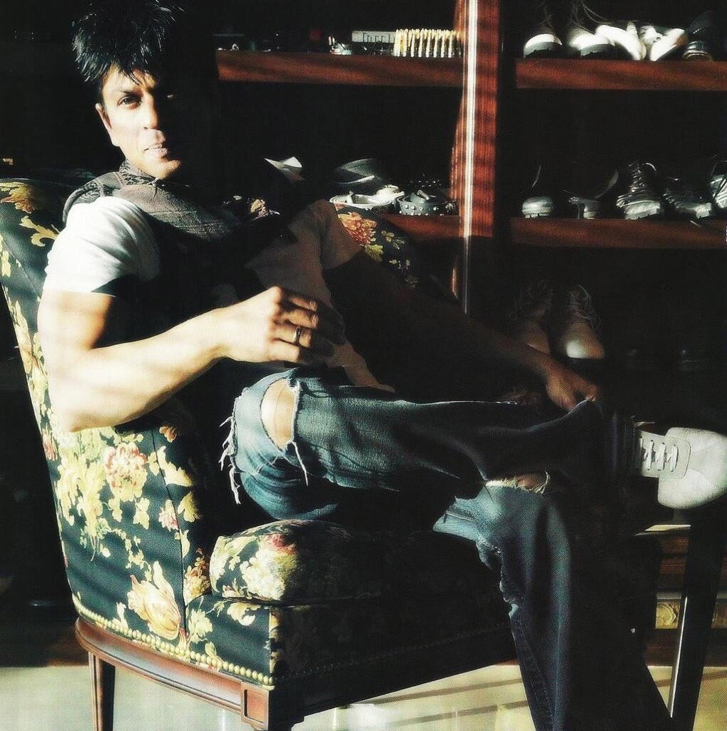 Marie-justalittleSRKian tweet media