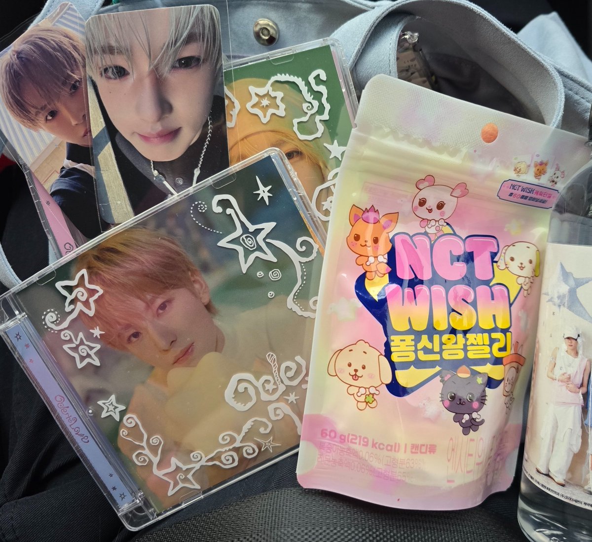 젤리 10개 들어잇다해서 개욕햇는데 삿어요 ㅋㄷㅋㄷㅋㄷㅋㄷ지방이라 재고 많음>_<