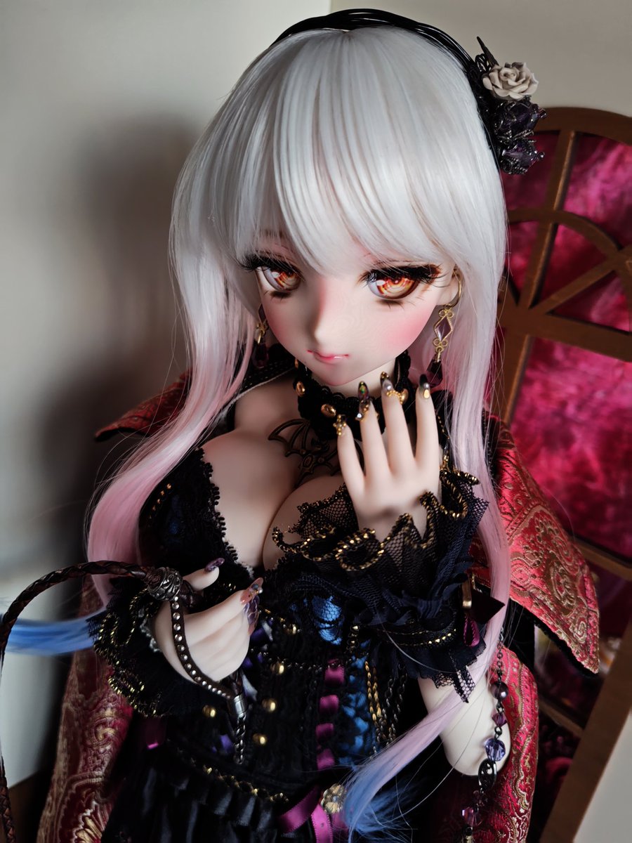 1999Terror's tweet image. こういうコーデが大好き🥰

#にゅくてりこ
#Dsネイル
#ScarletAlice