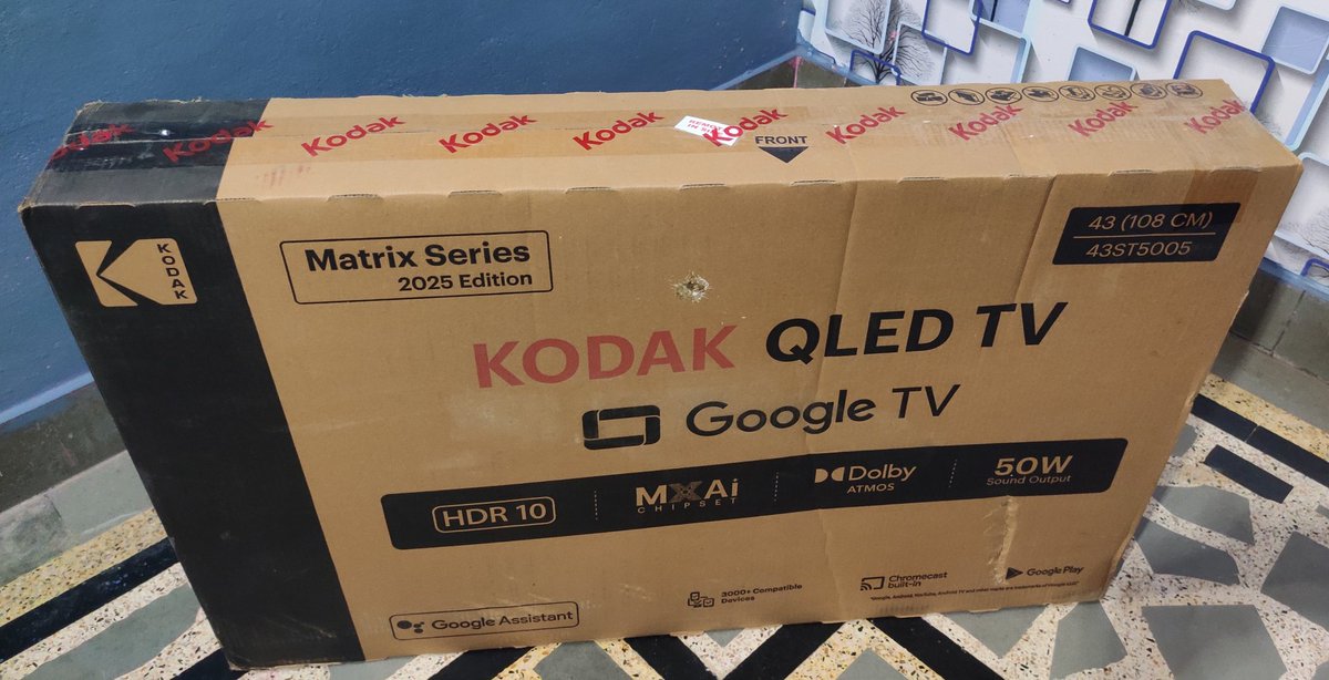 Hulikavishri's tweet image. Sir @jagograhakjago kindly Look Box clearly Mentioned 2025 Edition @kodaktvindia Then How @Flipkart @flipkartsupport Sale 2021 Old Model TV to Customer

Kindly 
@ConsumerHelp_ @consumerCOMPLNS @AshwiniVaishnaw take Action on @Flipkart saying Old Product 

@PMOIndia @ANI #fraud