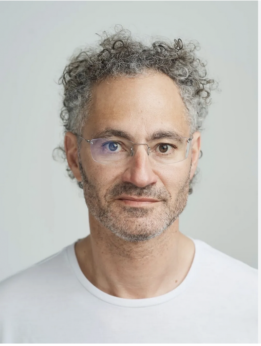 RonniSalt's tweet photo. ▫️

Alex Karp, CEO of Palantir, tragically found alive at age 58

▫️ https://t.co/HEIO61BVRY