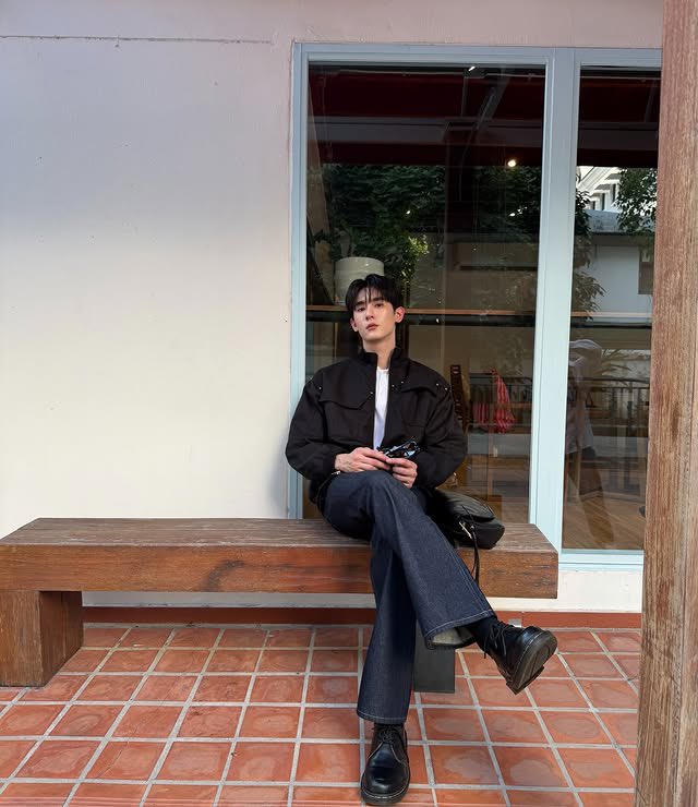 FORCEBOOKFAMILY's tweet image. No rush

IG : kasibook_
#kasibook @kasibook