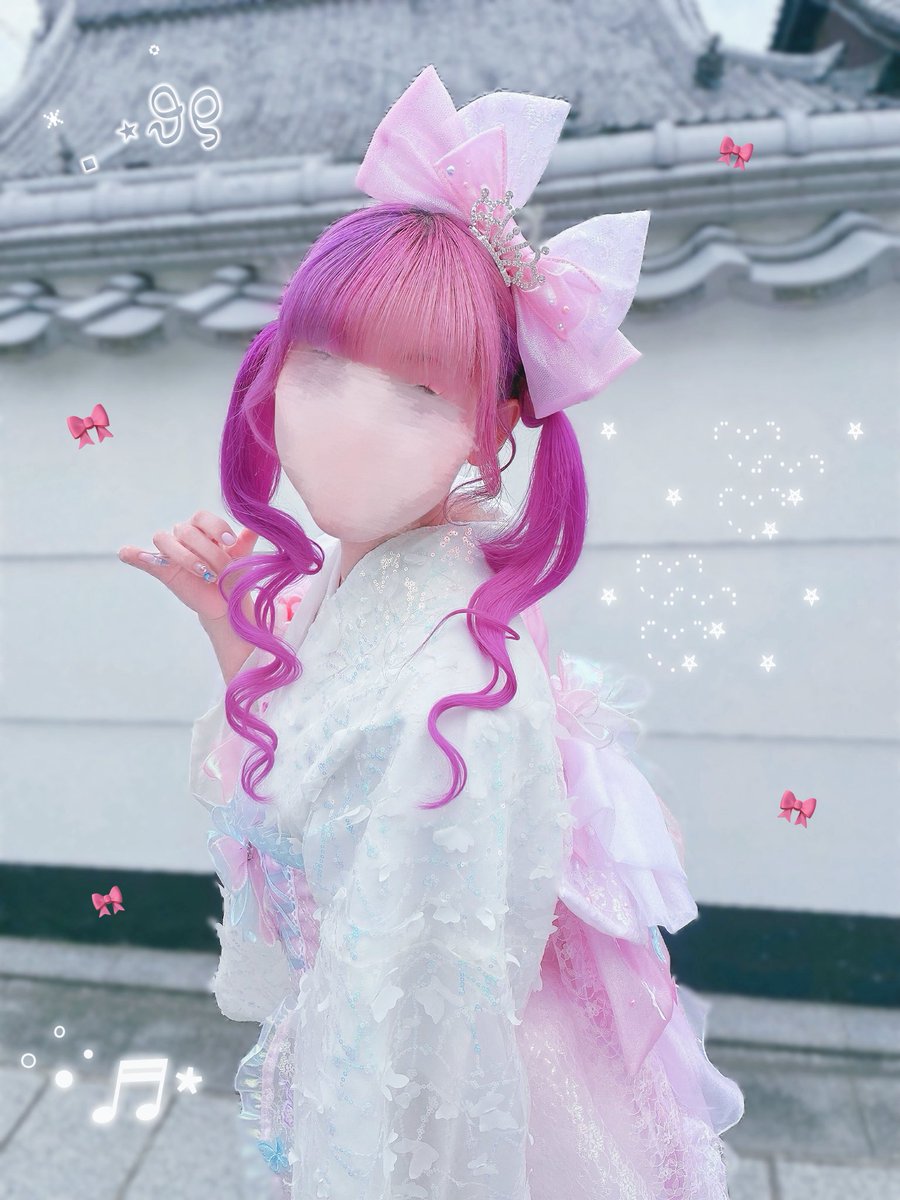 ✦.°

京都着物レンタルでアイドルに…?!⸝⸝꙳
📍『 レンタル着物first清水本店 』 👘

アイドル衣装みたいな着物が
ヘアセット込で7,700円⁉️天才🌟

ピンク×水色の双子コーデにすると
可愛さも2倍にッ!!🩷🩵*.+゜
.