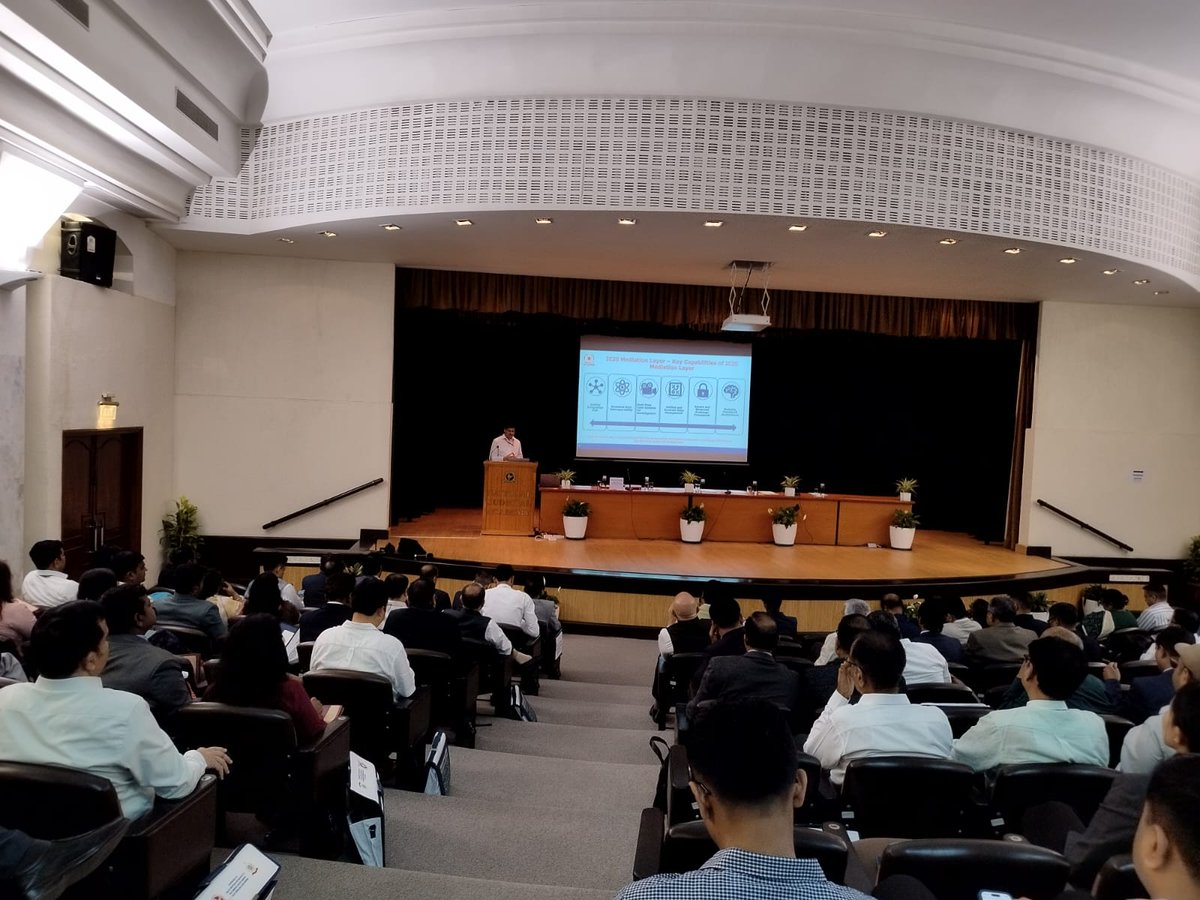 PIBBhopal's tweet image. भोपाल में राष्ट्रीय न्याय अकादमी में “आर्टिफिशियल इंटेलिजेंस का आपराधिक न्याय प्रणाली में उपयोग” विषय पर कार्यक्रम आयोजित।

फॉरेंसिक, न्यायिक व पुलिस सेवाओं में AI के उपयोग पर चर्चा—तकनीक आधारित सुशासन की ओर मजबूत कदम। 🇮🇳

#AI #CriminalJustice #DigitalIndia #Bhopal