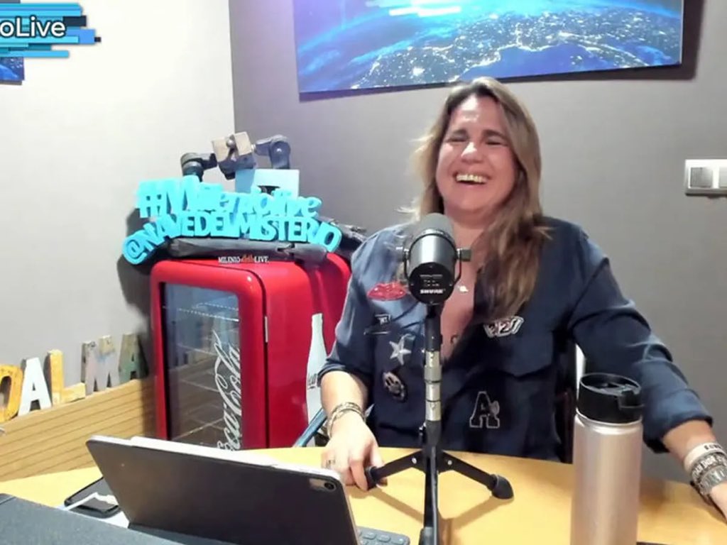 Batty_Bowman 🐈 tweet media