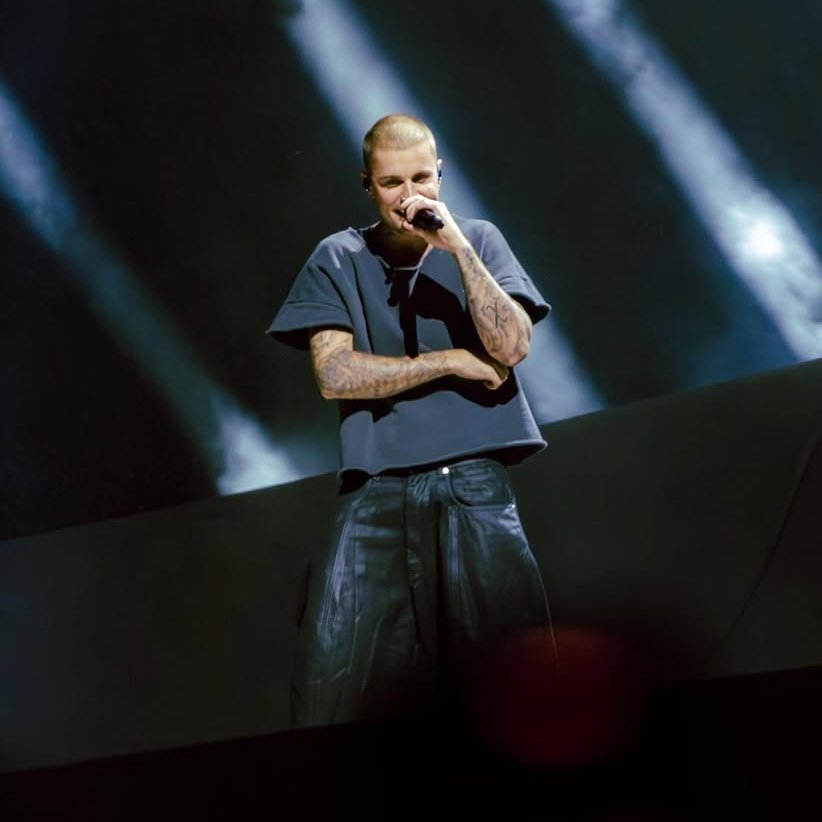 Justin Bieber Central tweet media