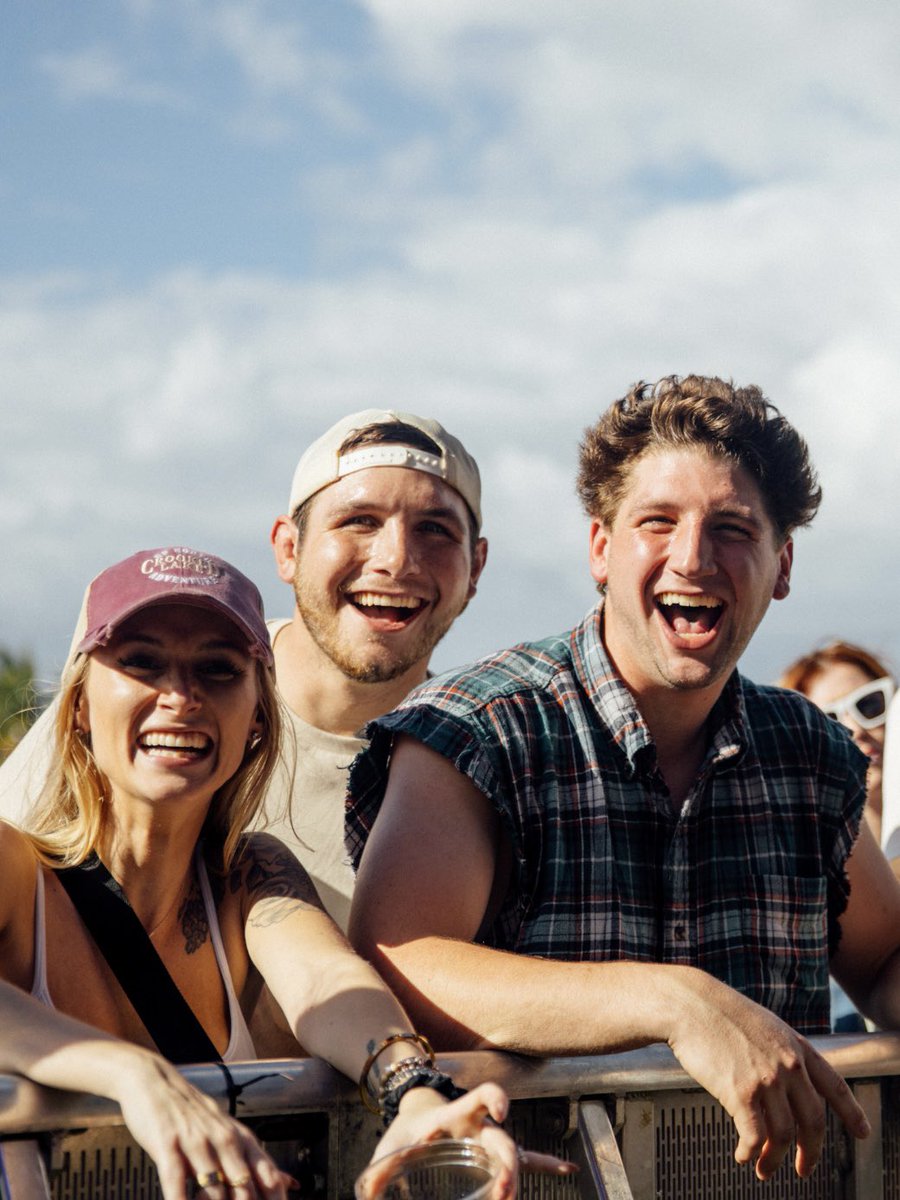 TampaPigJig's tweet photo. 3 ways to Pig Jig 🐷🔥
🎟️ General Admission – $140 all-in
🎟️ GA+ – $275 all-in
🎟️ Milestone Supply Lounge – $590 all-in
From all-day music and BBQ to VIP views and unlimited bites—there’s a ticket with your name on it. https://t.co/Xqqd1PC2eT