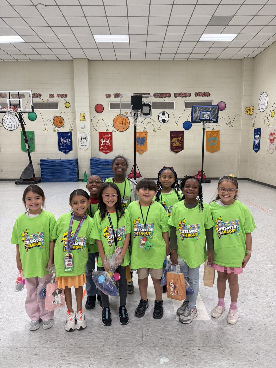 LopezNimsay's tweet image. Another successful year doing our part. @Carter_AISD students had a puppy party celebrating their contributions and support to @American_Heart @KidsHeartChall We had a blast! Woof! Woof! @AldineHPE #lifesaver #HealthyLiving #kidsheartchallenge2026