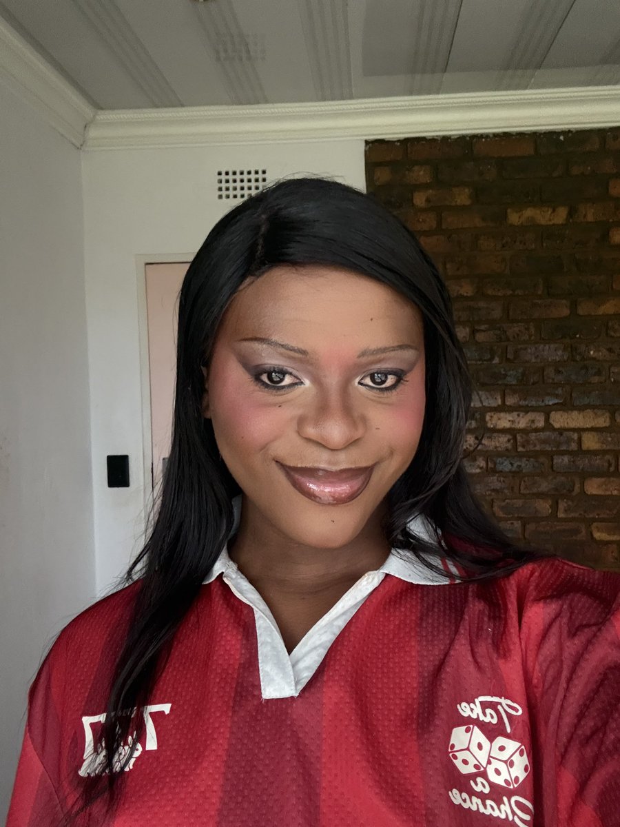 enby ferragamo tweet media