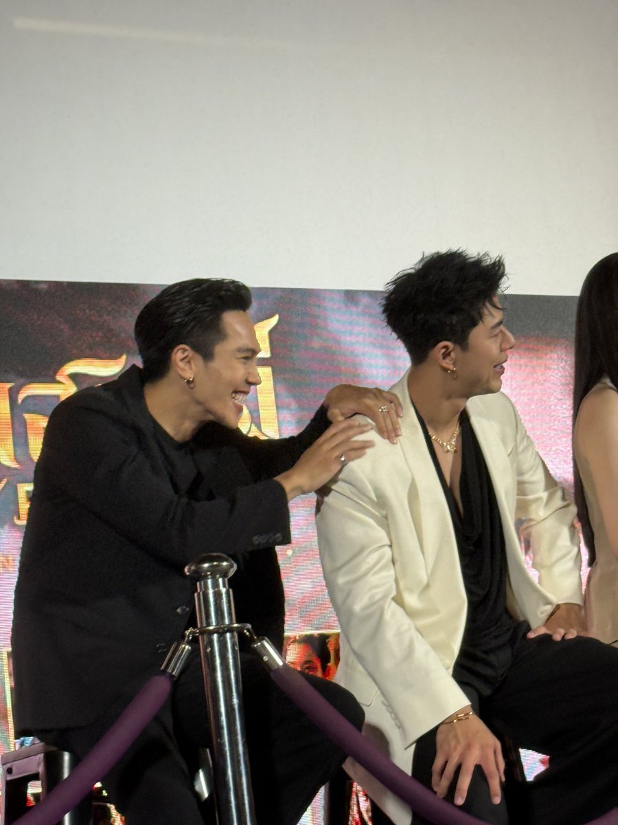 TreNineforever tweet media