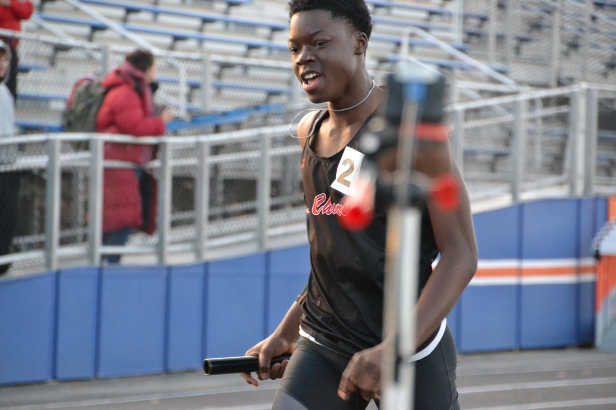 StCTandF's tweet photo. Great effort at the Olentangy Orange Quad Meet last night. The team earned another whopping 32 personal bests in track and field events! 
On Friday, the team competes in the Lancaster Fulton Relays. Go Cardinals! https://t.co/EViKZi5yut