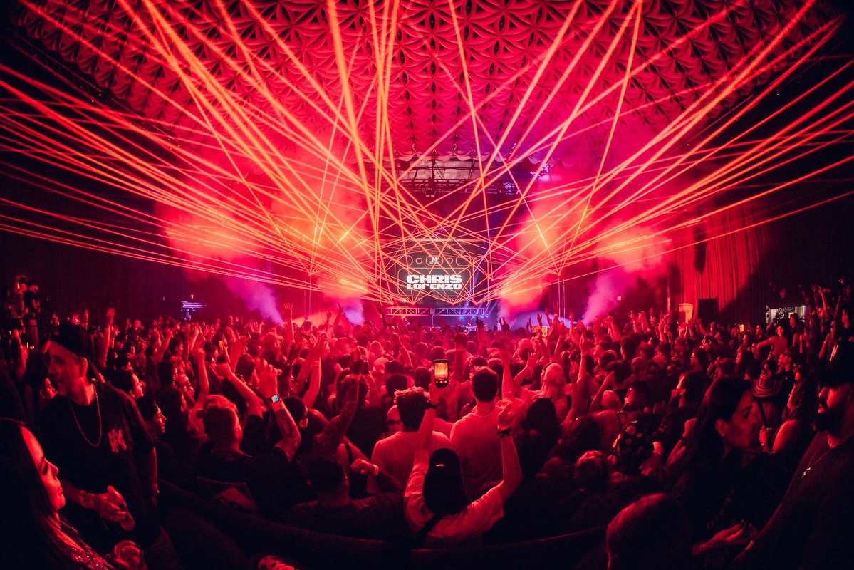 sunsetevents's tweet image. .@Lorenzosbeats was in this bih at @theritzybor Friday night for our legendary @BreakawayFest afters ❤️‍🔥 see pics from the show on our #flickr - flic.kr/s/aHBqjCRwNw

📸 - @druenotdrew