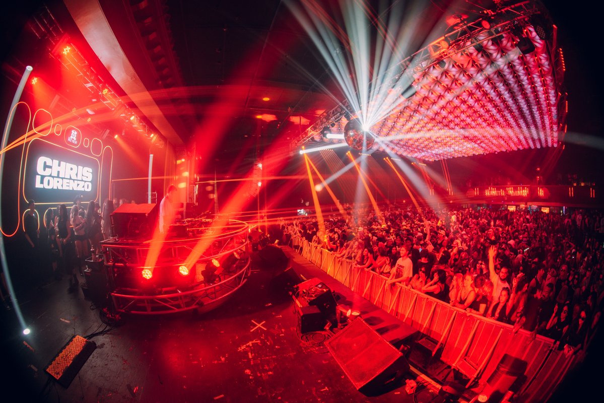 sunsetevents's tweet image. .@Lorenzosbeats was in this bih at @theritzybor Friday night for our legendary @BreakawayFest afters ❤️‍🔥 see pics from the show on our #flickr - flic.kr/s/aHBqjCRwNw

📸 - @druenotdrew