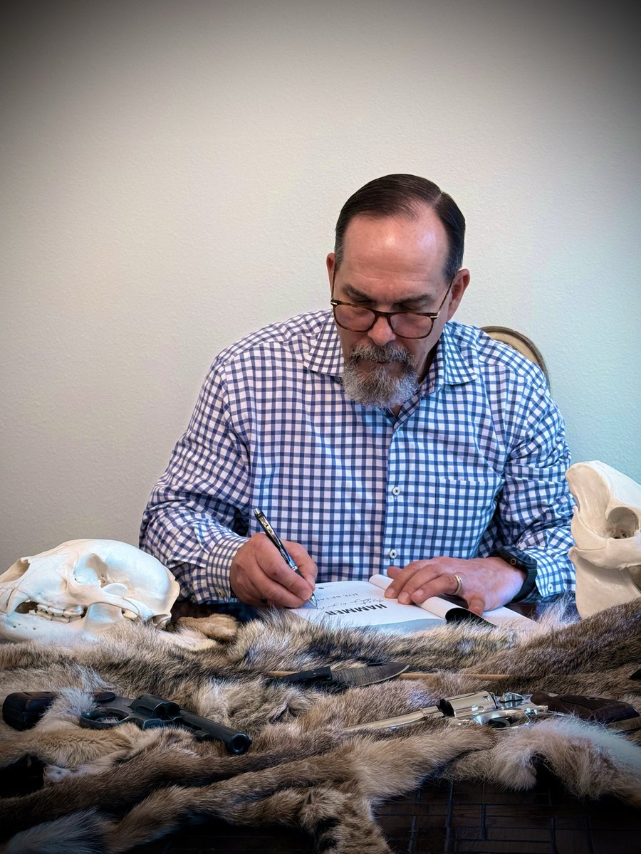 JoeBetarAuthor's tweet image. Signing the very first copy of my very first book – HAMMER! #thrilled #humbled