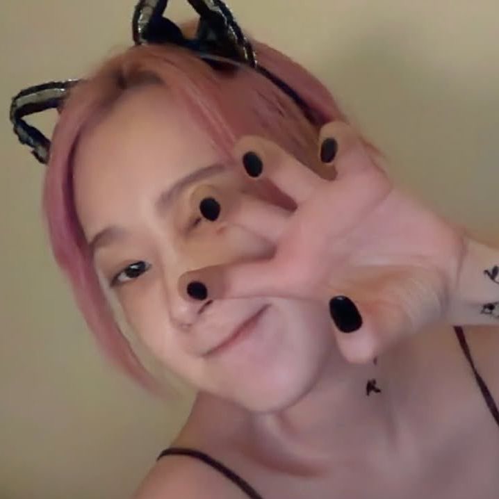 GISELLE. tweet media