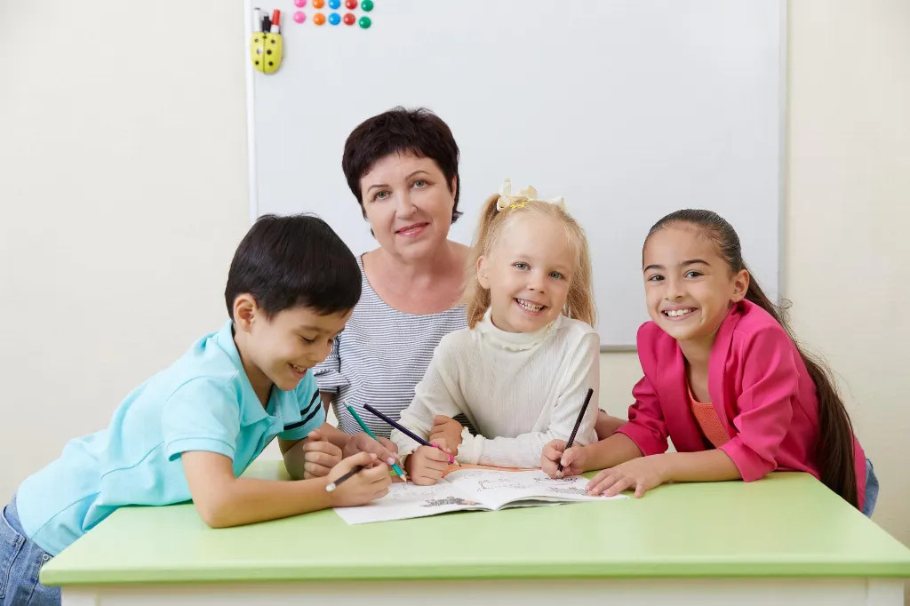 ChildCareEd's tweet image. #Illinois #teacher #CDA #Gateways How to Become a Preschool Teacher in Illinois: The article gives a step-by-step guide to becoming a preschool teacher in Illinois, covering education options (from high school/GED to associate or bachelor’s degrees),… dlvr.it/TS8M3x