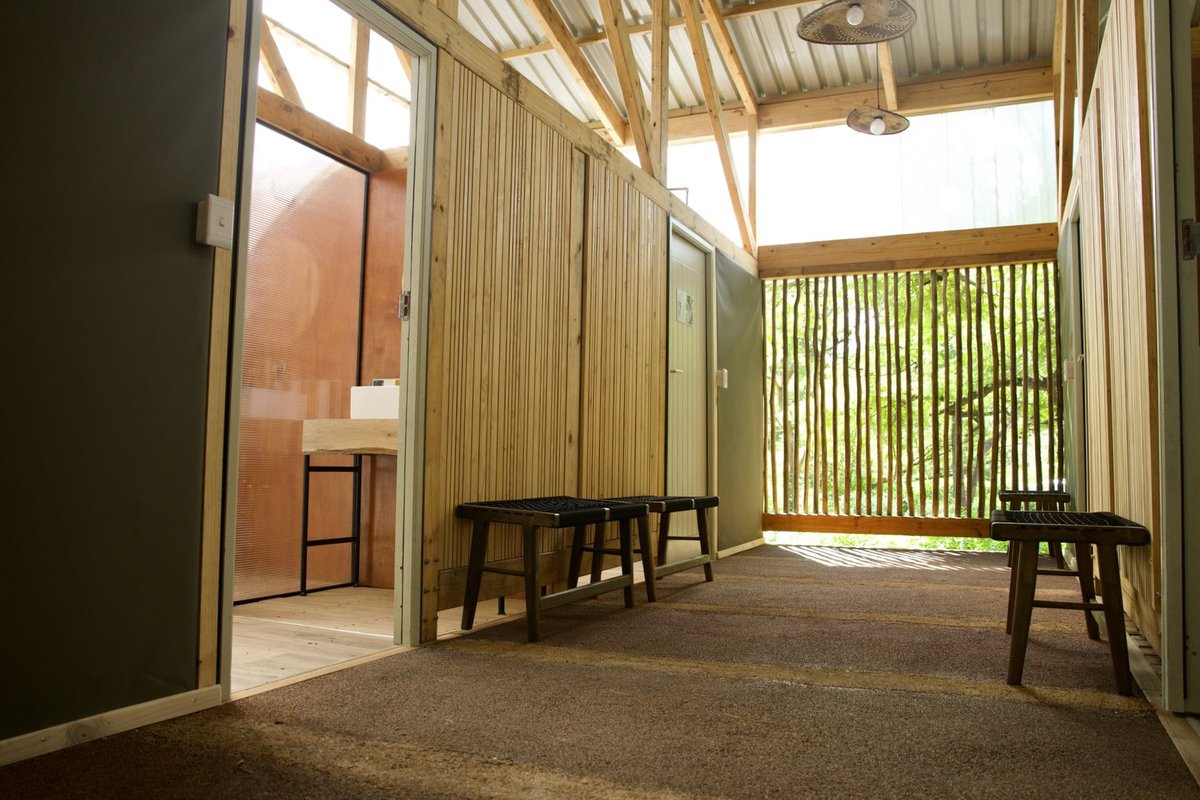 GorongosaPark's tweet photo. Gorongosa’s new campsite reaffirms our commitment to being a “Park for the People.” Built for families, safari guides and anyone chasing adventure, the site offers tents, restrooms and kitchens—everything an explorer needs to experience life in the wild. https://t.co/Iybz9wVKTi https://t.co/650BsQsuA8