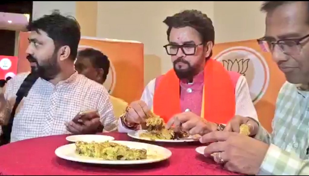 Neeraj Kanojia tweet media