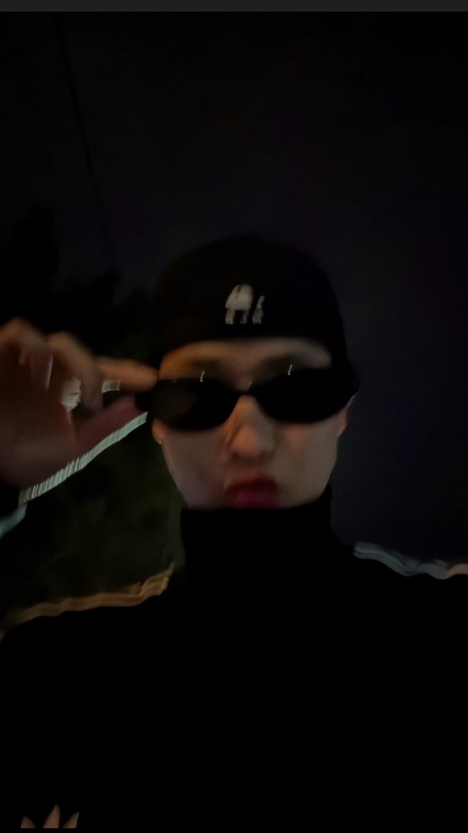 𝘽𝙖𝙗𝙮 𝘽𝙡𝙪𝙚 베이비블루 tweet media