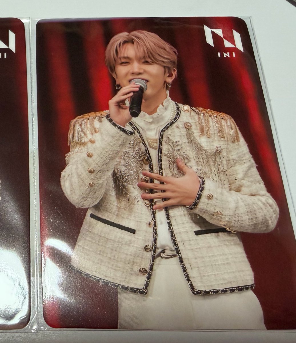 れ@固ツイ tweet media