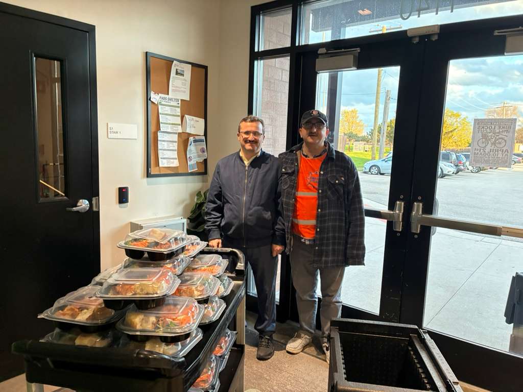 EmbraceRelief's tweet photo. We’re grateful to share the successful launch of our ready-to-eat meal distribution, serving 50 people in our community. 🍽️

With the generous sponsorship of A Thousand Tales Restaurant and in collaboration with Humans At Help Foundation, this initiative took place on April 19 at our officially permitted location provided by the Village of Skokie (Chicago).

Together, we’re making sure no one goes without a warm meal. ❤️

🔗 https://t.co/vNBkxj07xY

#volunteers #usa #america250 #hotmeals #community