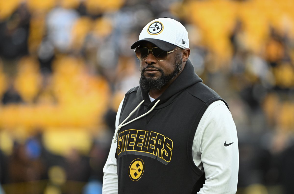 Mike Tomlin to join NBC's Sunday night NFL pregame show, Football Night in America, per <a href="/TheAthletic/">The Athletic</a>.