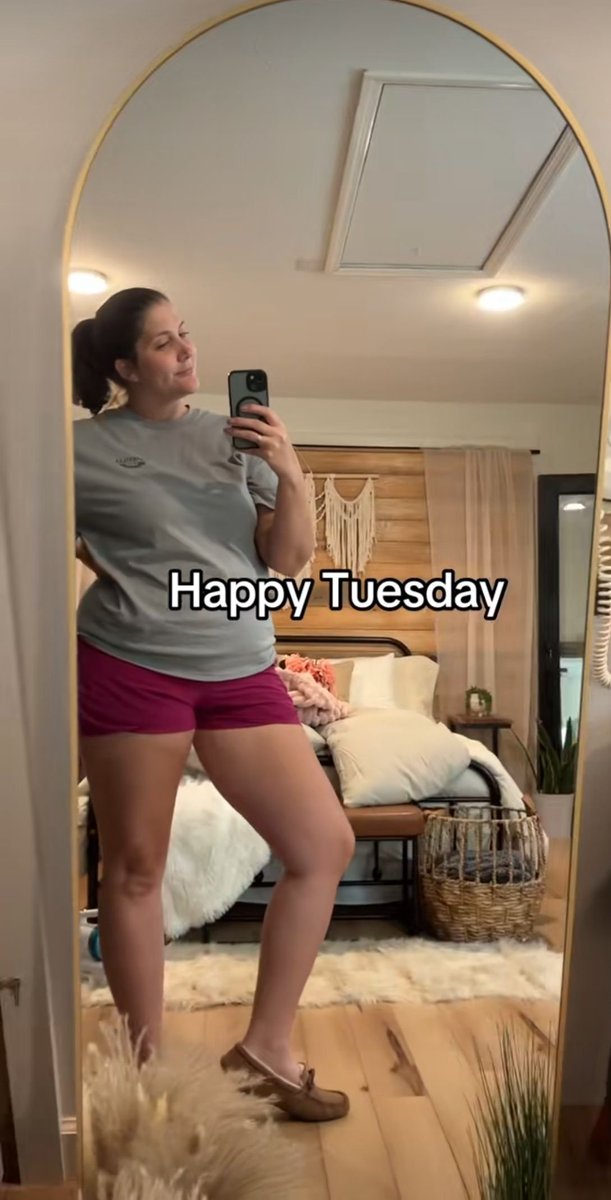 farmlifecowgirl tweet media