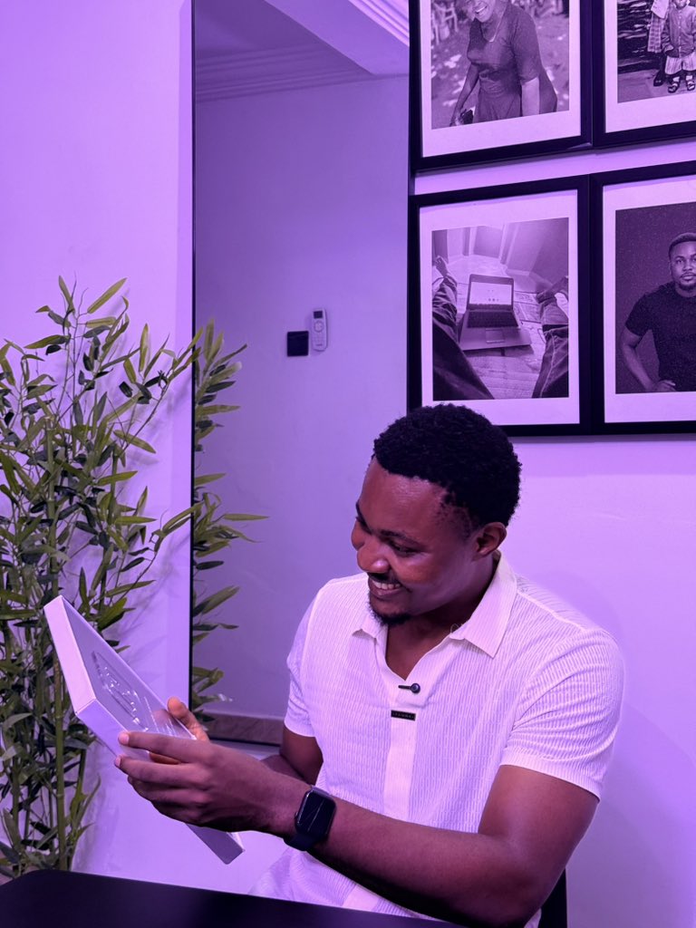 thatcanvapro | Use Recollyai tweet media