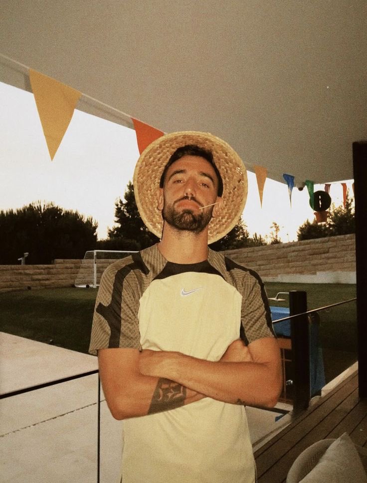 Strootsy tweet media