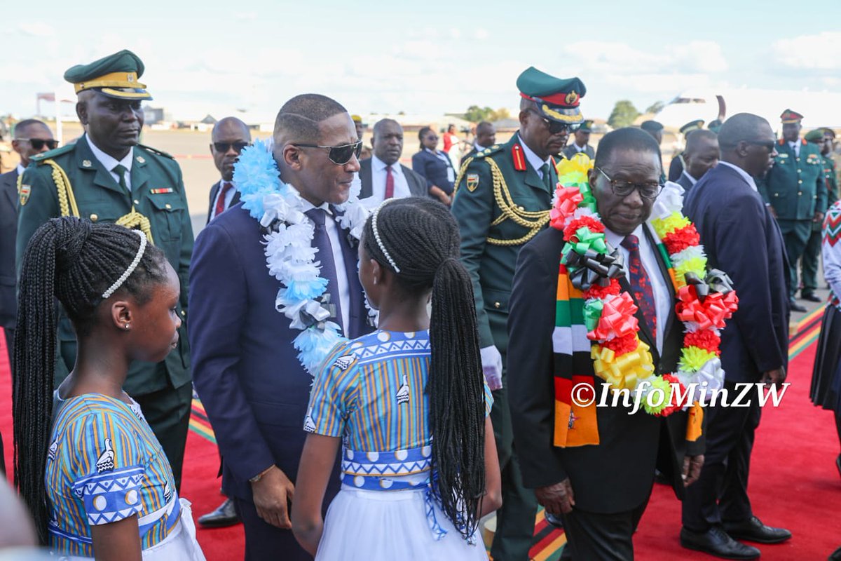 InfoMinZW's tweet image. Botswana President His Excellency Advocate Duma Gideon Boko @BWPresidency has arrived at the Robert Gabriel Mugabe International Airport for a three day State visit. He was received by His Excellency President Emmerson Mnangagwa @edmnangagwa.
#engagement 
#Zimbabwe 
#Botswana