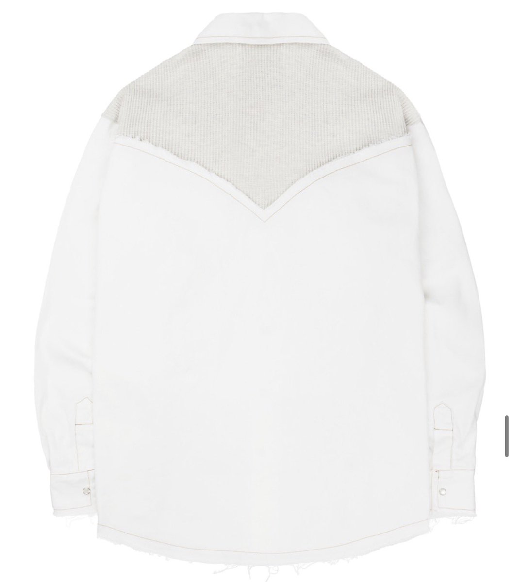 GC_omma's tweet photo. 🧥~ RSSC ~ WESTERN INCISION DENIM SHIRT - WHITE [🚫 sold out]

💳  169,000 ₩ 

❣️ SBS Cultwoshow promoting B1A4 9th mini album [SET]

#공찬 #비원에이포 #gongchan #B1A4 #gongchan_outfits #gongchan_wearing #กงชาน  #gongchan_ootd #RSSC https://t.co/GjVdRR8rlb