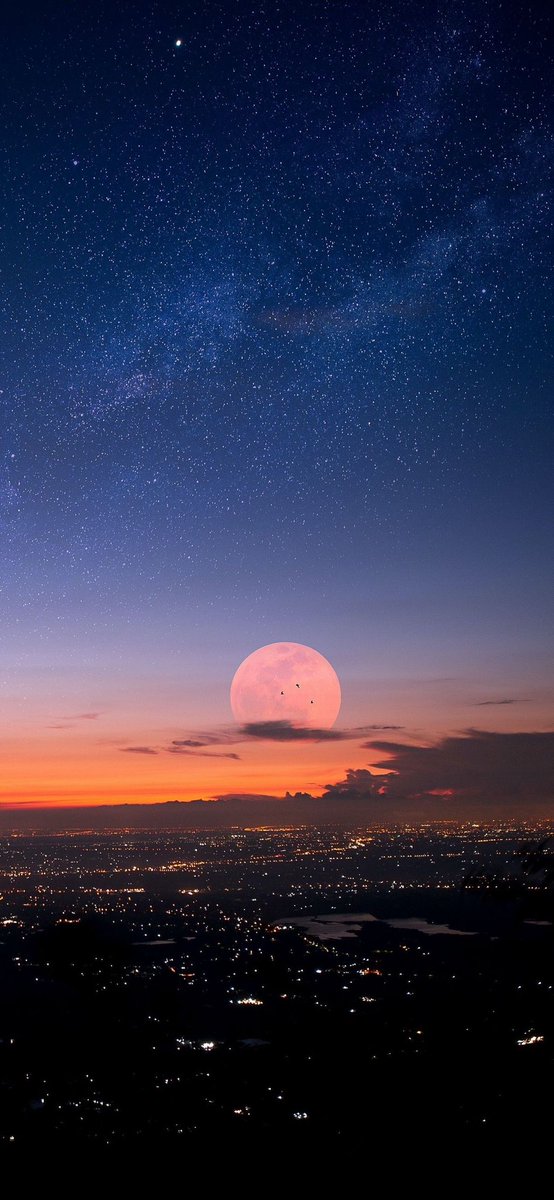 deeeeeeegii's tweet photo. Good evening 🌆 https://t.co/QQKBWA41Zs