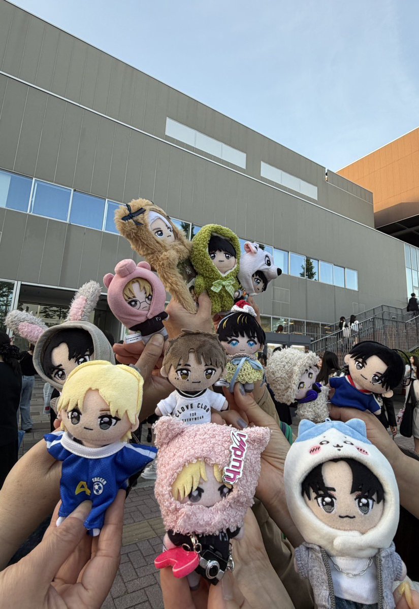 あこワン tweet media