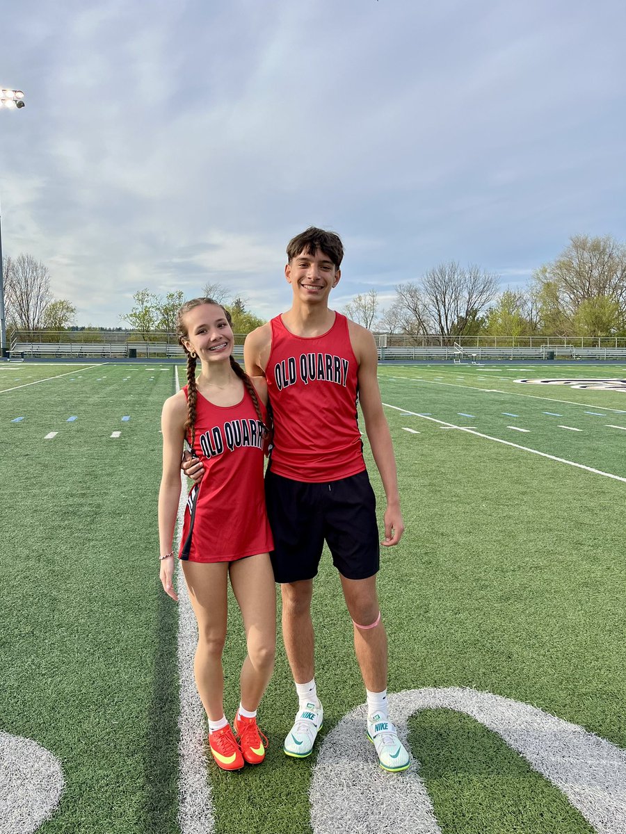 Lauren Lysy tweet media