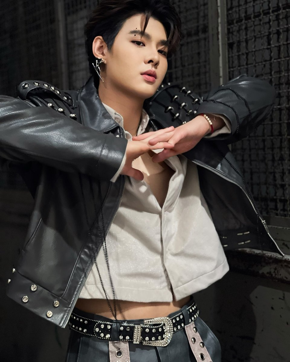 Sweet dreams Saintsup!🌃
Have you finished your work today?
Wish you all the best.🙏
Love you.🥰❤️
<a href="/Saint_sup/">Saintsup 🎬</a>
#ฝันดีนะเซ้นต์ซุป
#Saint_sup #MingEr 
#เซ้นต์ศุภพงษ์