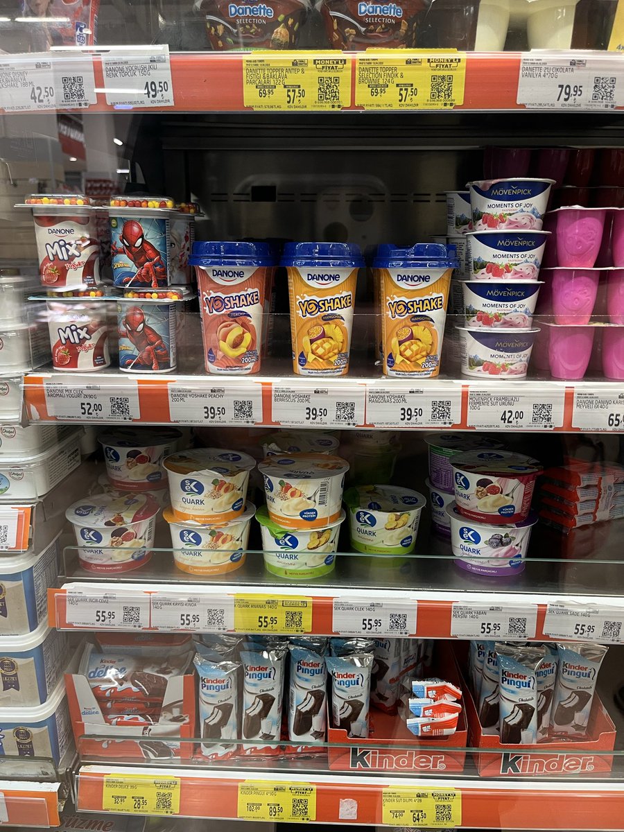 1 haftadır Manisa/Akhisar’daki mağazalarınızda Sek Quark Sade veya Sek Quark Protein ürününü arıyorum. Ya ürün artık üretilmiyor ya da çalışanlarınızın berbat bir stok takip sistemi var. <a href="/Migros_Turkiye/">Migros Türkiye</a> <a href="/migros/">Migros</a>