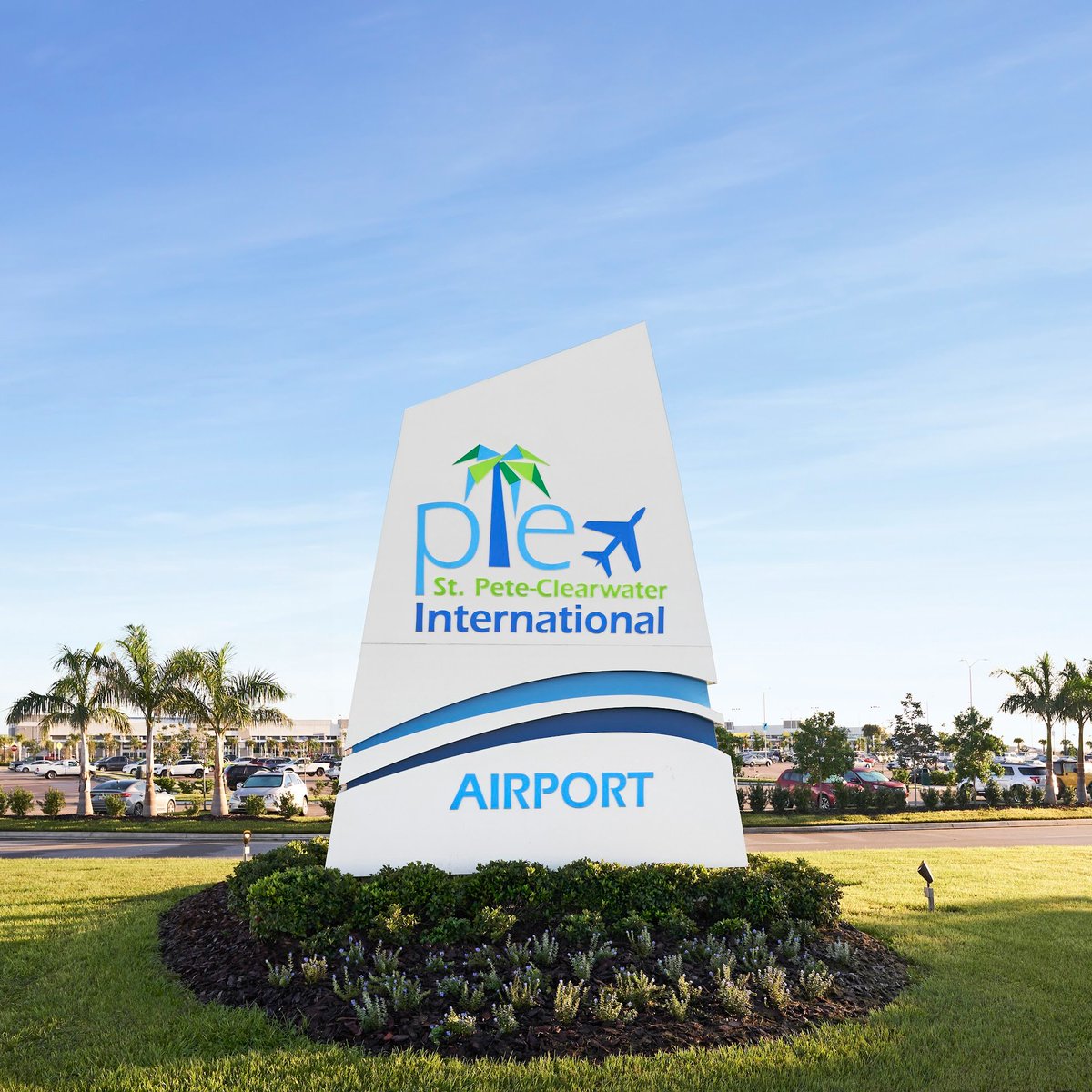iflypie's tweet photo. As a reminder, a Triennial safety drill is currently taking place at PIE this morning. You may notice increased activity around the airport. The law enforcement activity is not real as it is a part of the drill. Thank you for your patience as we continue to prioritize safety. ✈️ https://t.co/nLs8sK3eyB