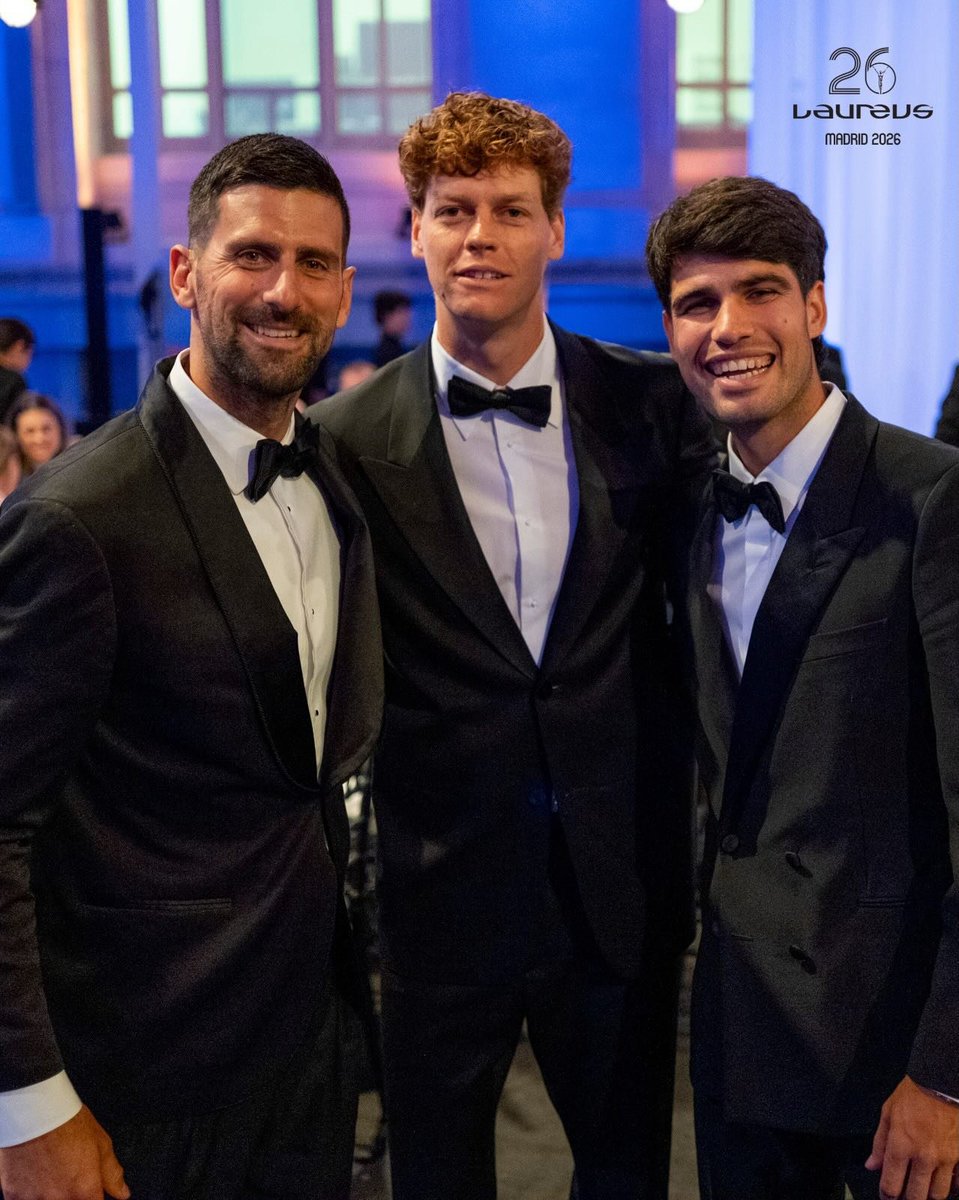 Sport_en_X's tweet image. Novak Djokovic, Jannik Sinner y Carlos Alcaraz en los Premios Laureus.
Menudo trio de cracks!! 🥎🥎🥎
#djokovic #sinner #alcaraz