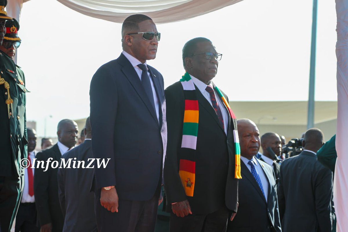 InfoMinZW's tweet image. His Excellency Advocate Duma Gideon Boko @BWPresidency was treated to a 21- gun salute before he proceeded to inspect the Guard of Honour.
#engagement
#Zimbabwe 
#Botswana