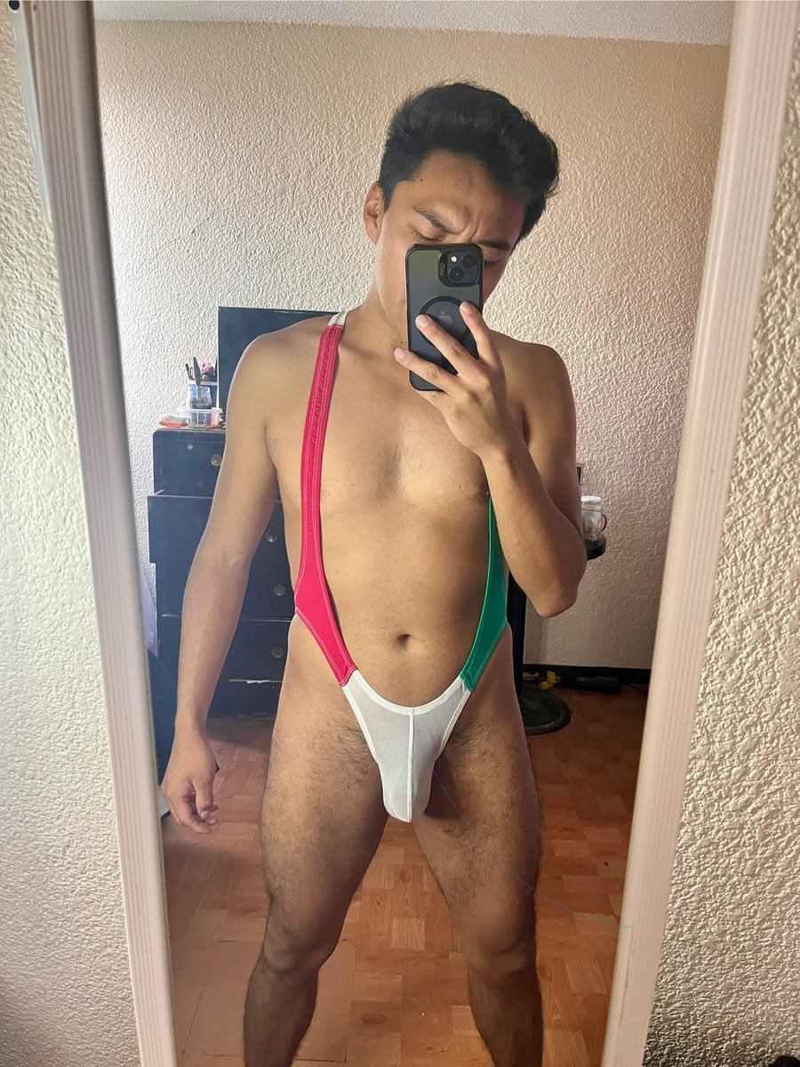 Gary_Jr05's tweet photo. @relatos_gay_cl https://t.co/7TVmkyjEiE