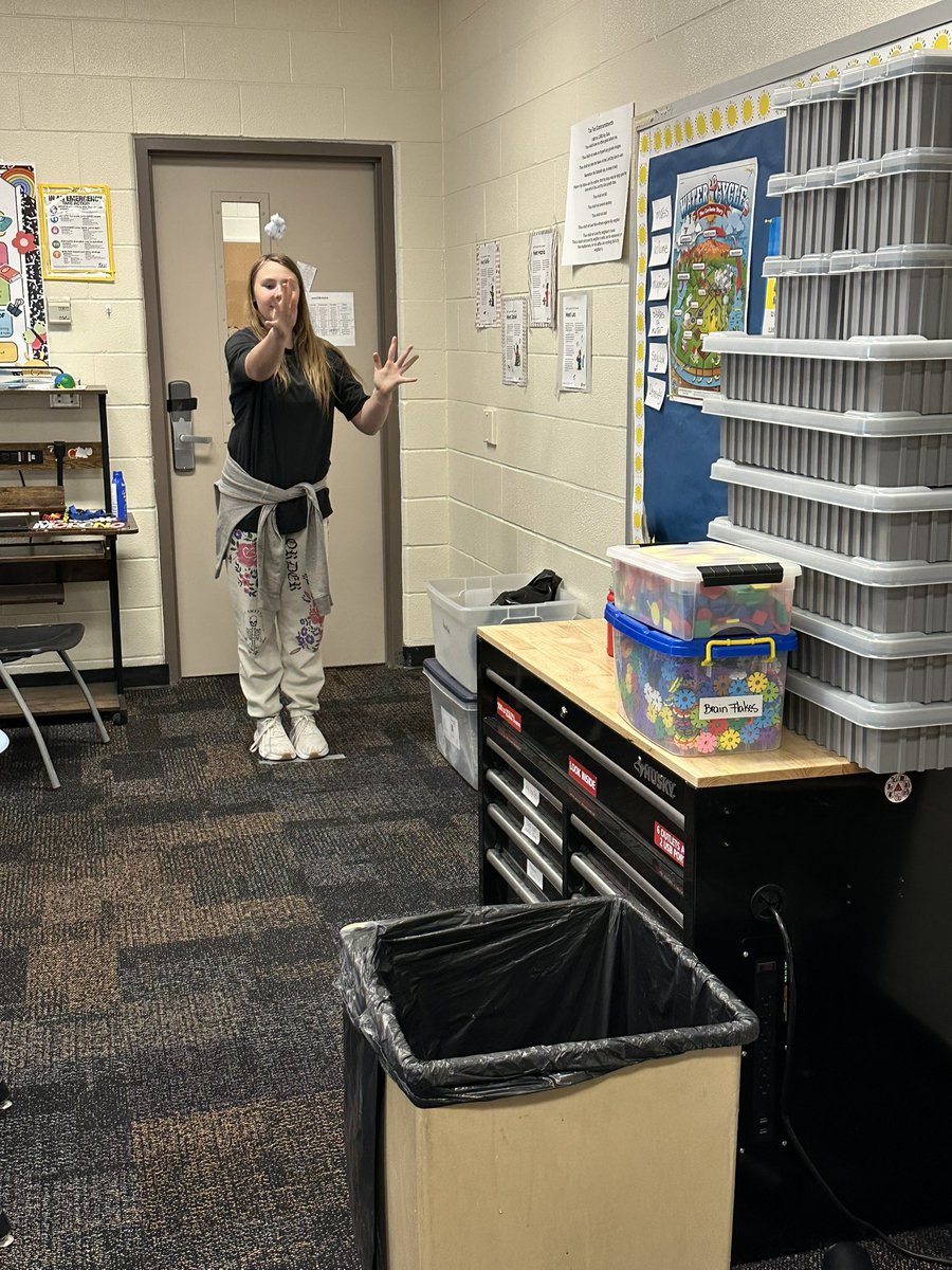 MHuntMISD's tweet image. 🏀 Trashketball STAAR Review = SUCCESS!  

Energy 🔥, confidence 💯  

Ready to score BIG on Math STAAR tomorrow! 📊✨ #STAARReady #MISDmath  #MISDproud @Alaina_Boaz @MISDTandL
