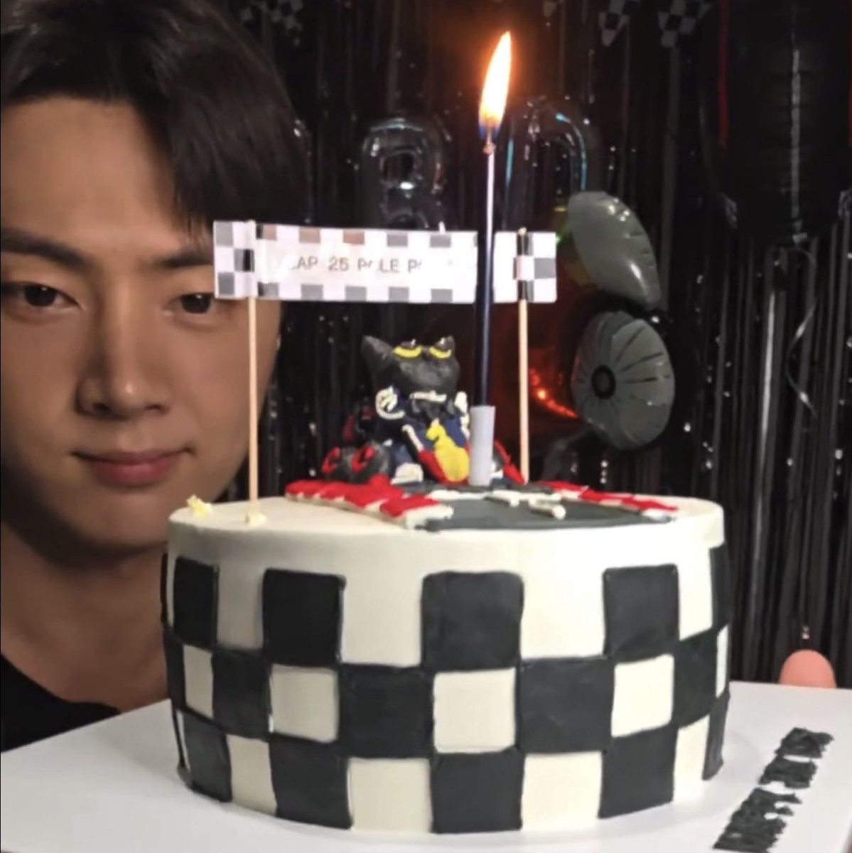 ishi ✮ tweet media