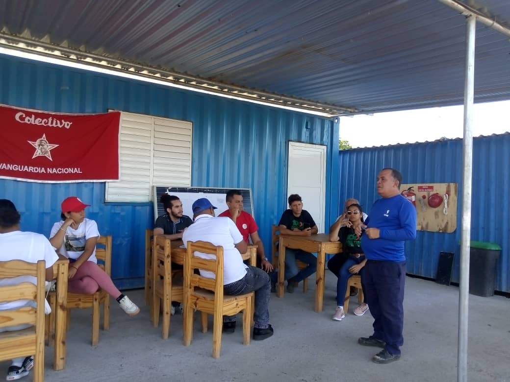 ElectricaCfgos's tweet photo. La expedición Con Luz Propia llegó hasta la construcción del PSFV Juraguá 5 MW, donde fueron recibidos por Salvador Ernesto Vera Hernández, Director de la Dirección Integrada de proyectos, a cargo de la ejecución de la obra.

#EléctricosCienfuegueros #UnidosXCuba #100fuegosVibra https://t.co/1ma6BCXPn1
