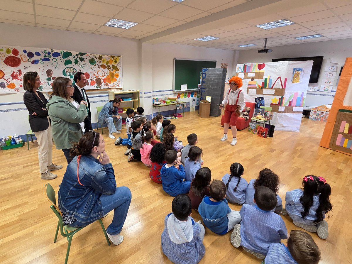 PSOE_talavera's tweet image. ✅@TitaElez pide al Gobierno local aumentar la inversión local para el mantenimiento de los #colegios de #Talavera.

👉+Info: short.do/rO5v7k