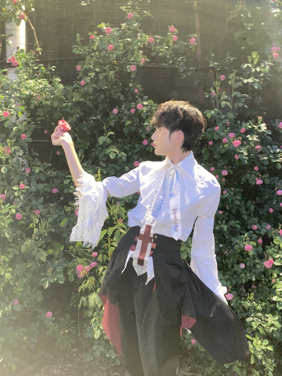 wen0jun's tweet photo. #Lolita 男子 https://t.co/LUPd8DSxVg