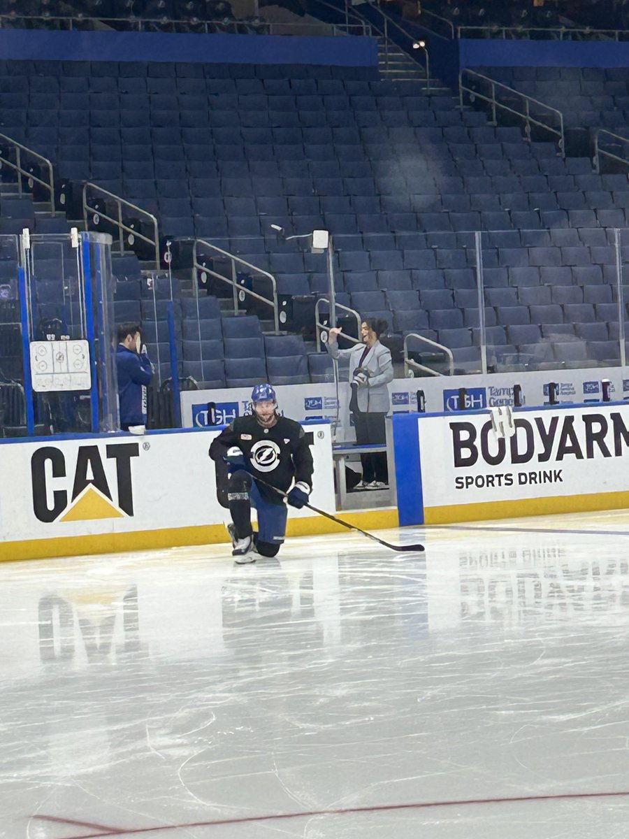 Pierre LeBrun tweet media